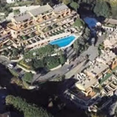 Portofino Est ראפאלו